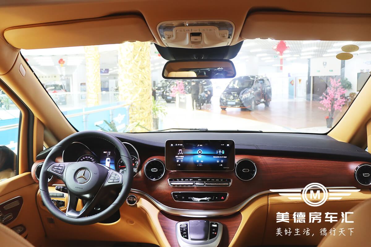 b2e8284f637627dcc42ab52ae580b561.jpg